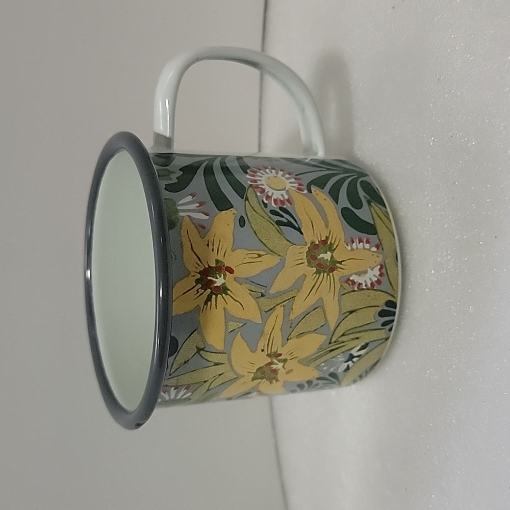 Victoria And Albert Enamel Coffee/Tea Mug